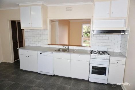 Property photo of 10 Hilltop Avenue Macleod VIC 3085