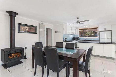 Property photo of 54 Christopher Crescent Karabar NSW 2620