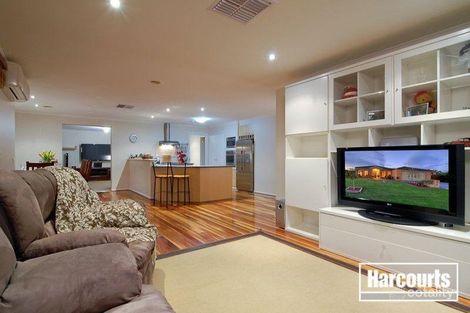 Property photo of 3 Jude Place Narre Warren South VIC 3805