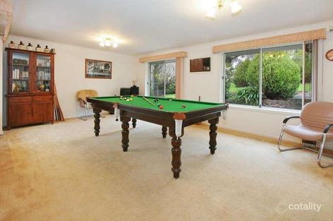 Property photo of 2 Churchill Drive Mooroolbark VIC 3138