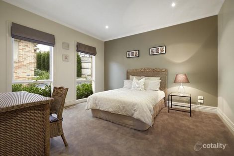 Property photo of 2/54 Florence Road Surrey Hills VIC 3127