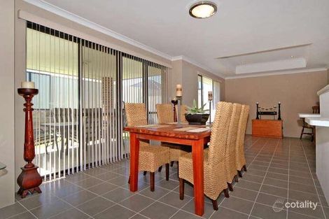 Property photo of 17 Shiralee Bend Carramar WA 6031