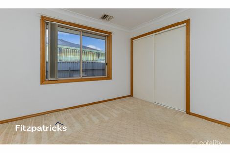 Property photo of 24 Roberts Way Kooringal NSW 2650