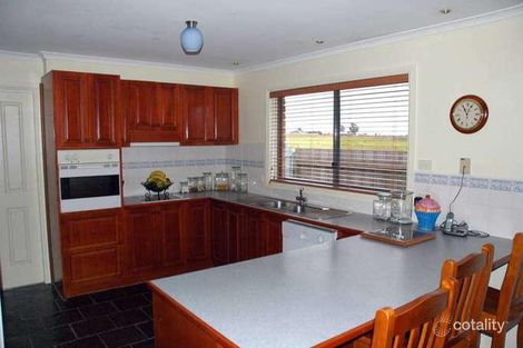 Property photo of 30 Alexandra Avenue Koo Wee Rup VIC 3981