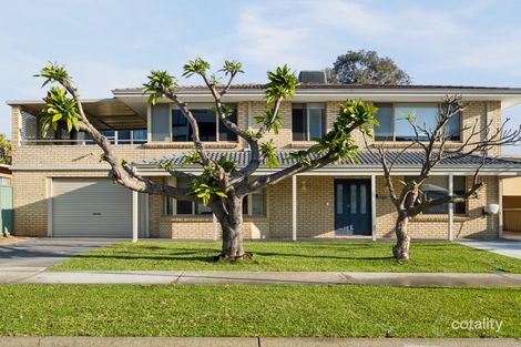 17 DAVILAK ST, COMO, WA 6152