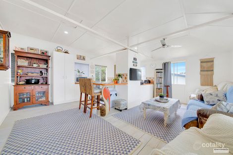 Property photo of 104 Schofield Parade Keppel Sands QLD 4702