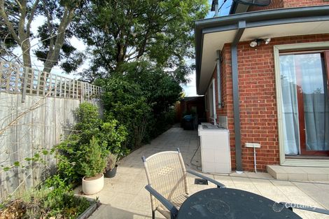 Property photo of 2/20 Pendle Street Box Hill VIC 3128