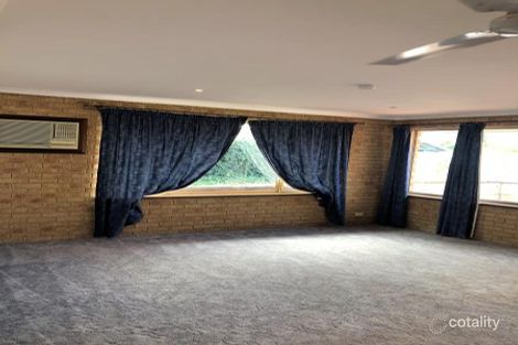 Property photo of 17 Torndirrup Place Ballajura WA 6066