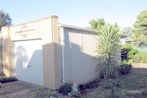 Property photo of 32 Carpenter Street Wendouree VIC 3355