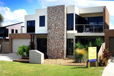 Property photo of 3 Grieve Avenue Indented Head VIC 3223