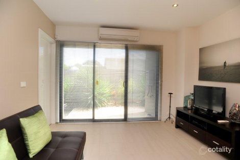 Property photo of 3 Grieve Avenue Indented Head VIC 3223