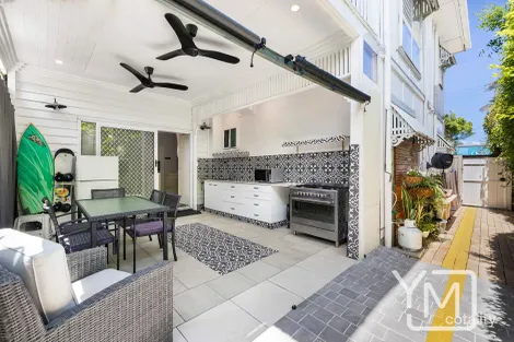 Property photo of 11 Regent Street Caloundra QLD 4551