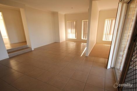 Property photo of 44 Hanover Drive Pimpama QLD 4209