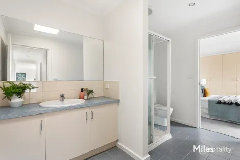 Property photo of 2/178 Cape Street Heidelberg VIC 3084