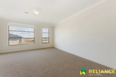 Property photo of 11 Prominent Road Diggers Rest VIC 3427