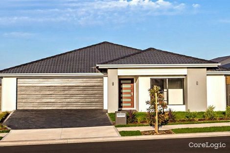 Property photo of 11 Loveday Street Oran Park NSW 2570