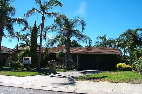 41 Timbercrest Rd, Thornlie, WA 6108