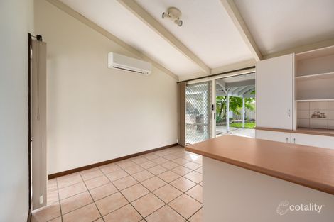 Property photo of 25 Wiltshire Crescent Wodonga VIC 3690