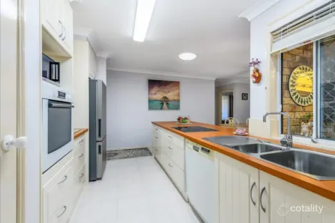 Property photo of 9 Coen Place Helensvale QLD 4212