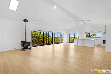 22 Summit Cres, Carrara, QLD 4211