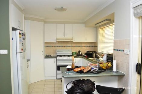 Property photo of 3/66 Fox Street St Albans VIC 3021
