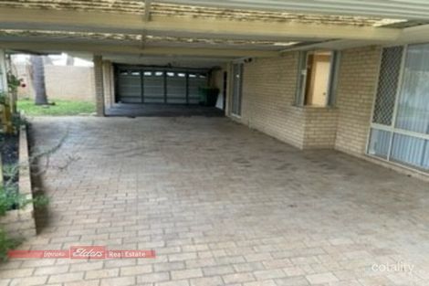 Property photo of 4 Swallow Grove Waikiki WA 6169