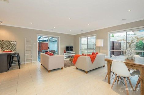 Property photo of 2/30 Wamba Road Bentleigh East VIC 3165