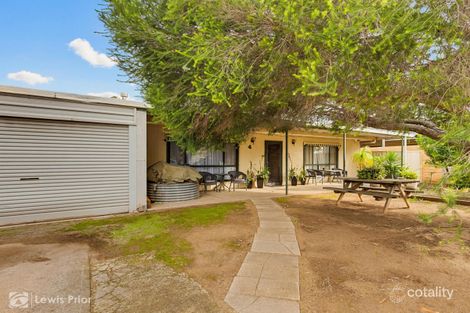 4 RUGBY ST, DOVER GARDENS, SA 5048