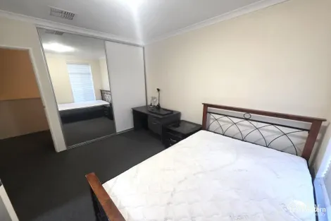 Property photo of 53B Lakeside Drive Joondalup WA 6027
