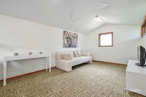 6 St Helens Ct, Woodcroft, SA 5162