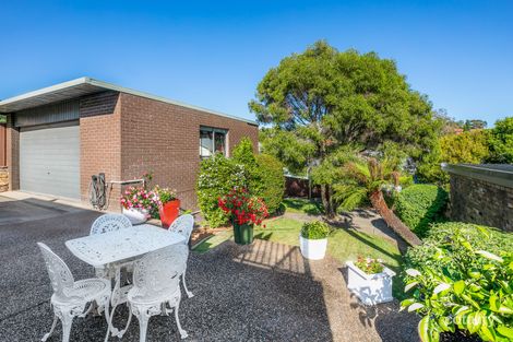 Property photo of 39 Oak Road Kirrawee NSW 2232