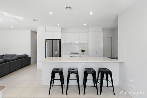 Property photo of 14 Sunflower Circuit Carrum Downs VIC 3201