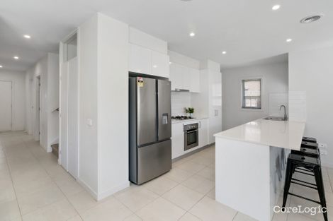 Property photo of 14 Sunflower Circuit Carrum Downs VIC 3201