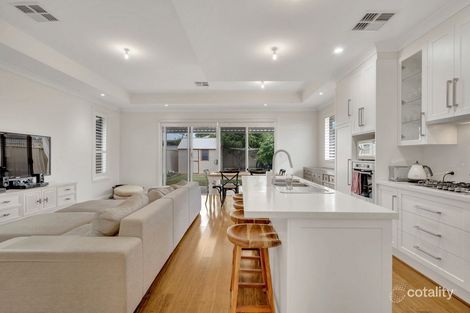 6 Dunedin Ave, Hillcrest, SA 5086