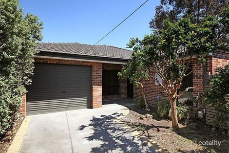 2/15 Dermot St, Oakleigh South, VIC 3167