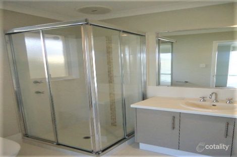 Property photo of 12 Wildwave Bend Wandina WA 6530