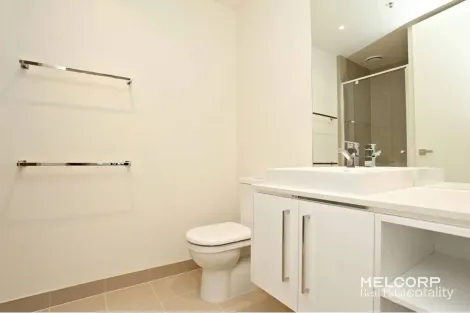 Property photo of 1005/25 Therry Street Melbourne VIC 3000