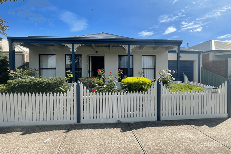 Property photo of 34 Chelsworth Loop Craigieburn VIC 3064