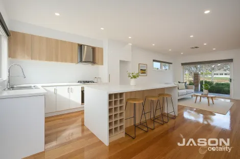 Property photo of 2/56 Broadmeadows Road Tullamarine VIC 3043