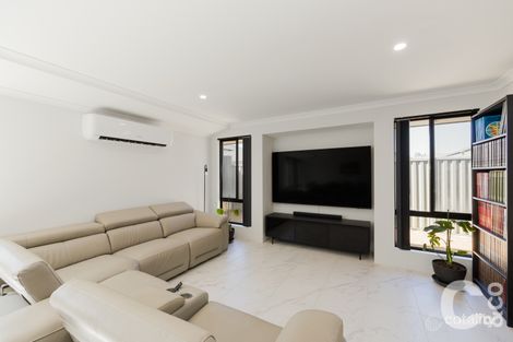 Property photo of 7 Allendale Way Wellard WA 6170