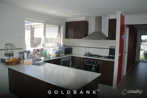 Property photo of 11 Mickleham Drive Cranbourne North VIC 3977
