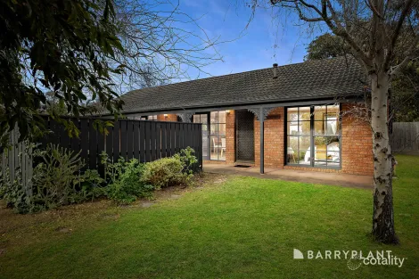 33 Anne St, Rosebud, VIC 3939