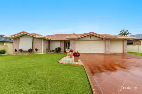 Property photo of 19 Bayview Drive Yamba NSW 2464