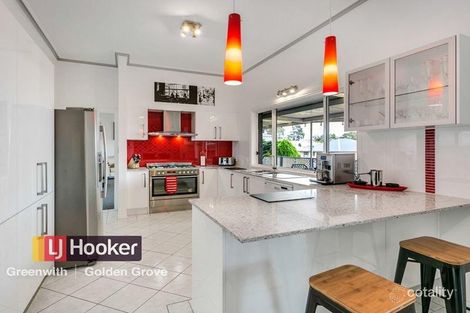 Property photo of 17 Austerlitz Court Greenwith SA 5125