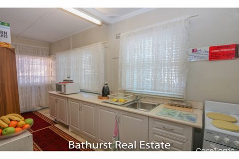Property photo of 8 Veness Street West Bathurst NSW 2795
