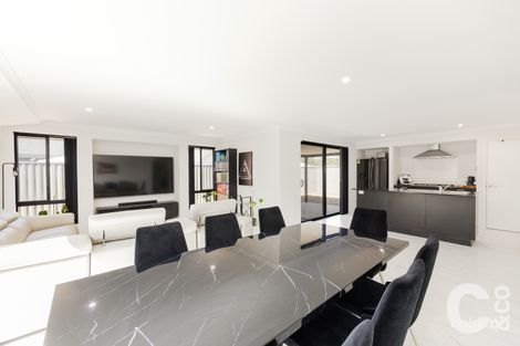 7 Allendale Way, Wellard, WA 6170