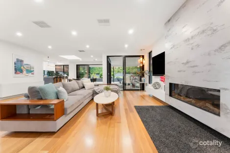 Property photo of 25 Dwyer Street Macleod VIC 3085