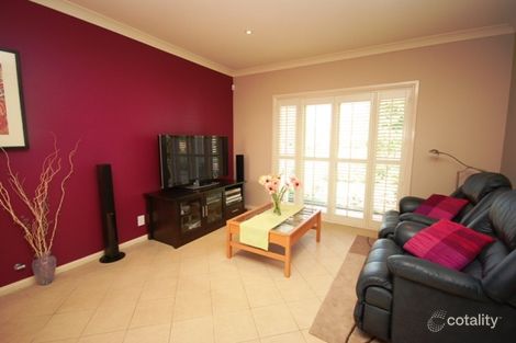 Property photo of 8 Linden Way Bella Vista NSW 2153