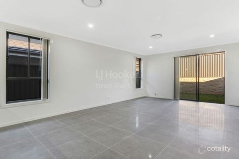 Property photo of 6A Fleece Loop Oran Park NSW 2570