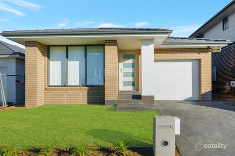 Property photo of 6A Fleece Loop Oran Park NSW 2570
